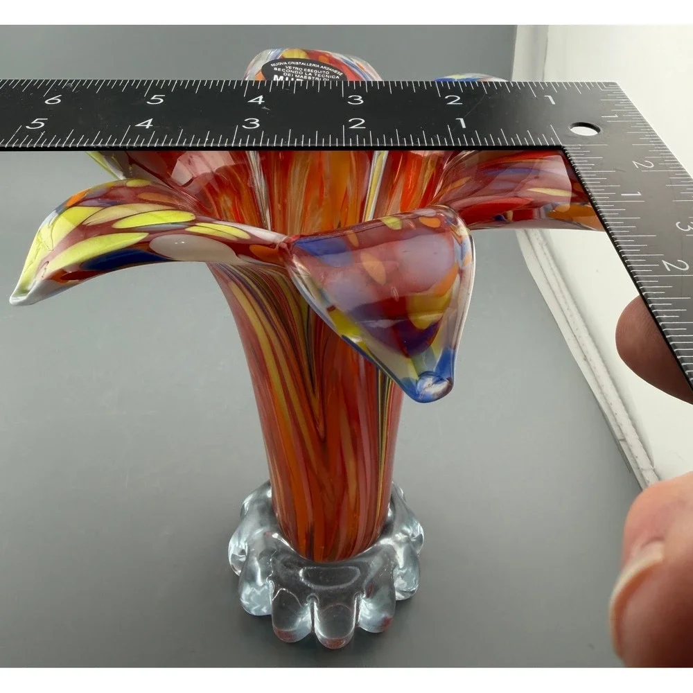Vintage Murano Vetro Eseguito Vase Art Glass Multicolor Tulip Scalloped Base 6.5